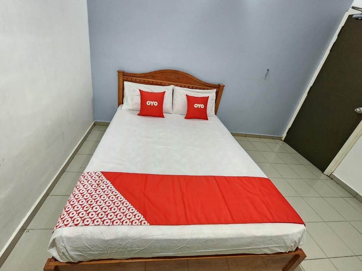 Oyo 90743 Hotel Ban Cheong Kangar Εξωτερικό φωτογραφία