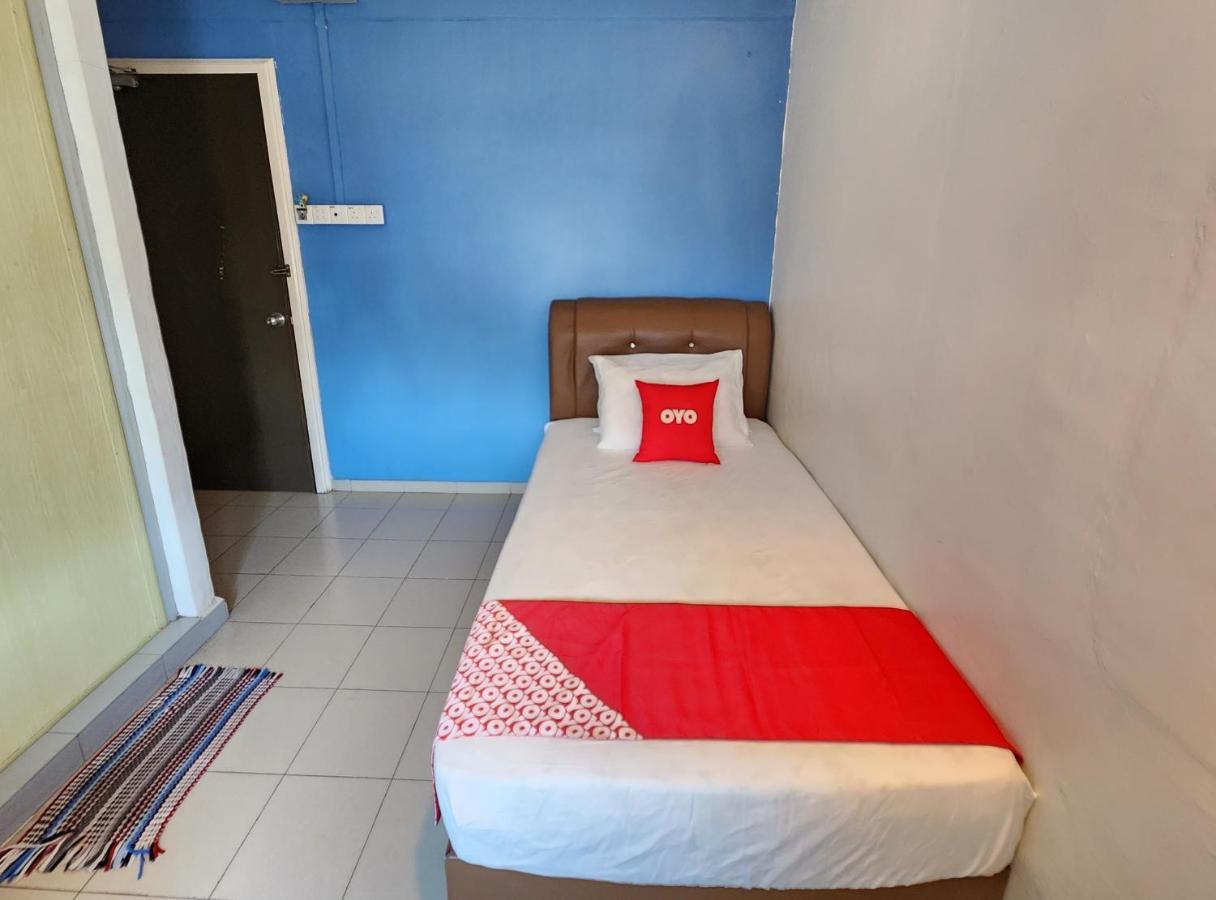 Oyo 90743 Hotel Ban Cheong Kangar Εξωτερικό φωτογραφία