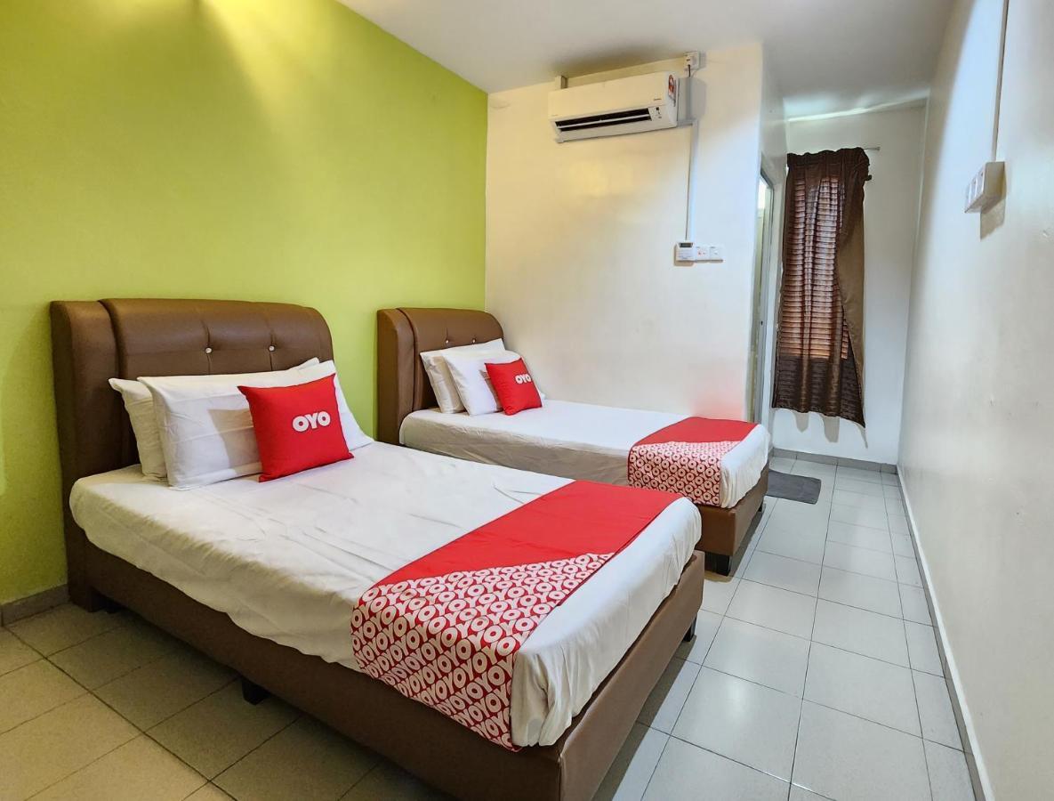 Oyo 90743 Hotel Ban Cheong Kangar Εξωτερικό φωτογραφία