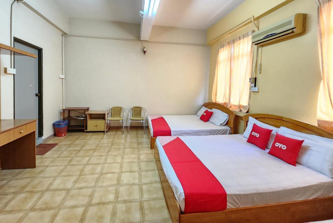 Oyo 90743 Hotel Ban Cheong Kangar Εξωτερικό φωτογραφία