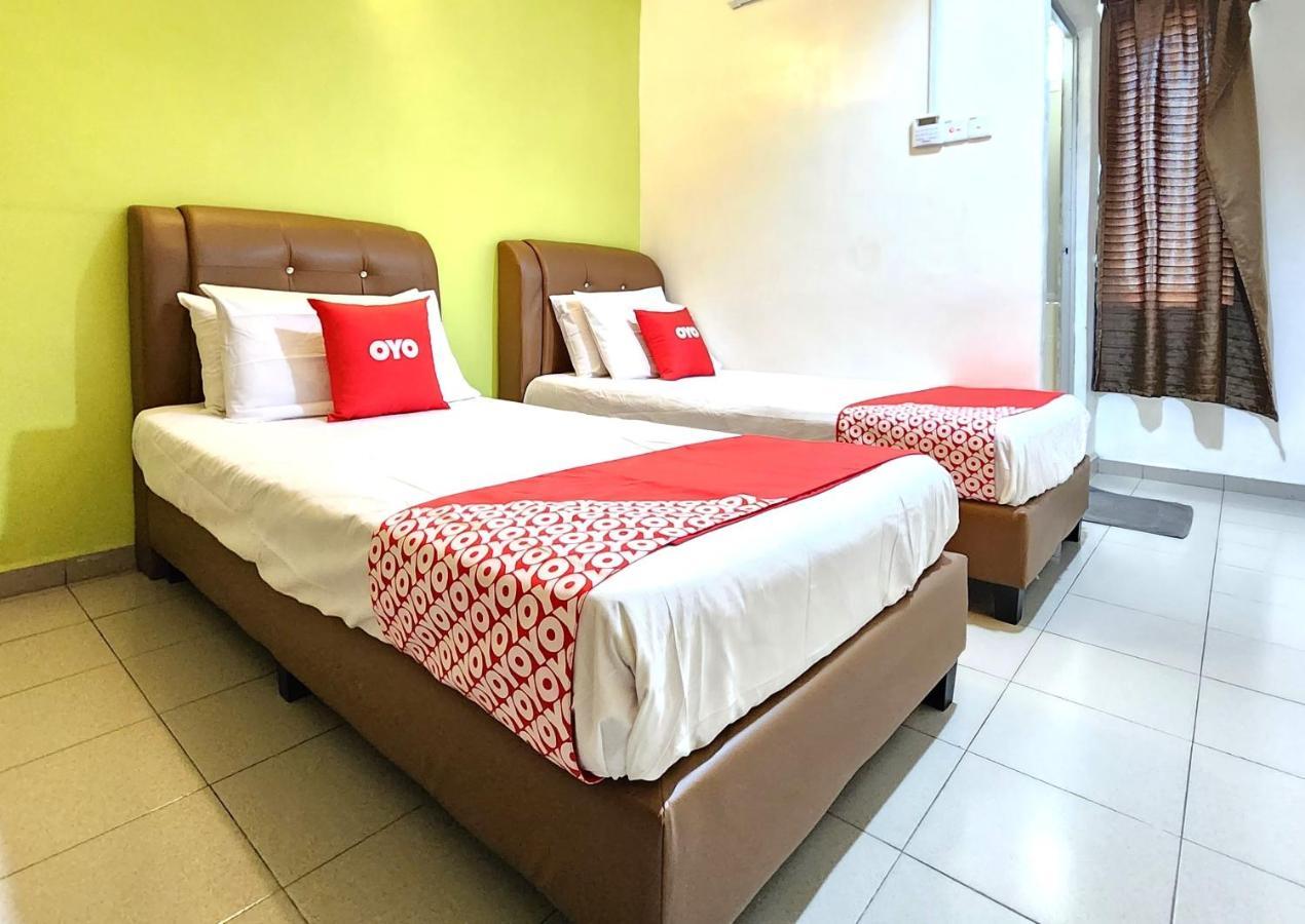 Oyo 90743 Hotel Ban Cheong Kangar Εξωτερικό φωτογραφία